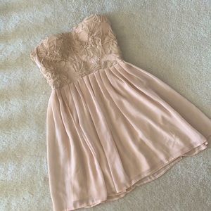 Elise Ryan Blush Pink Strapless Dress